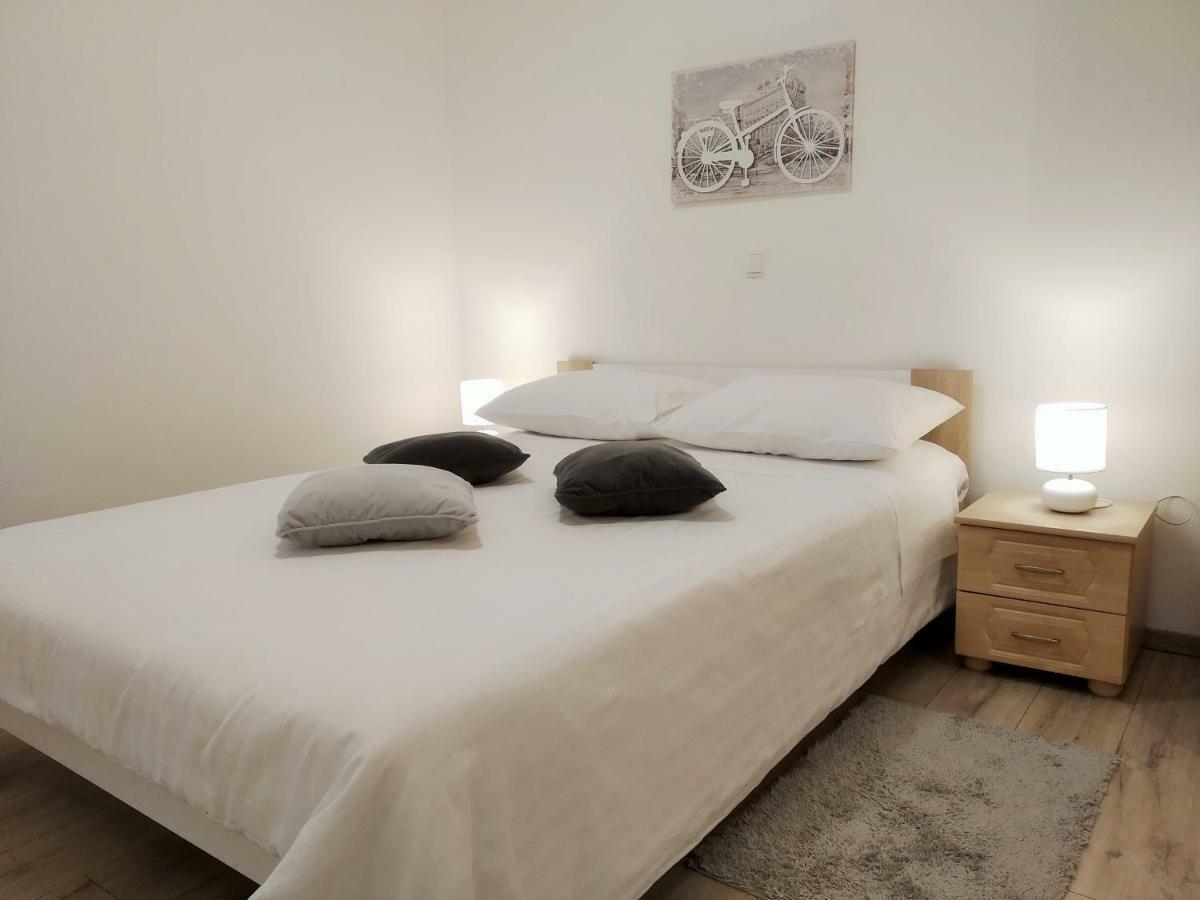Apartments Agava ニン エクステリア 写真