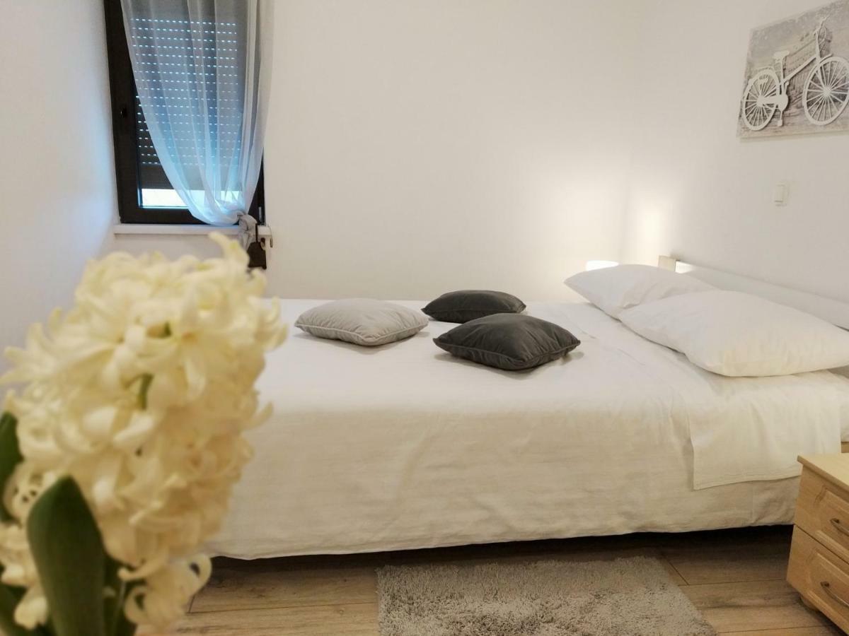 Apartments Agava ニン エクステリア 写真